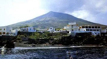 Hotel Villaggio Stromboli - Isola Di Stromboli 3*,