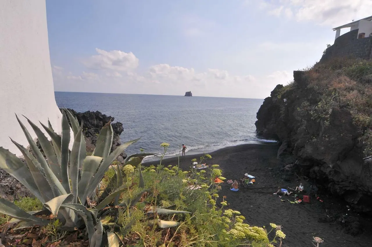 Hotel Villaggio Stromboli - Isola Di Stromboli