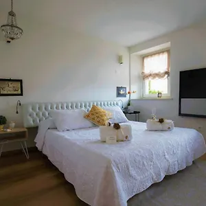 In Casa Italie