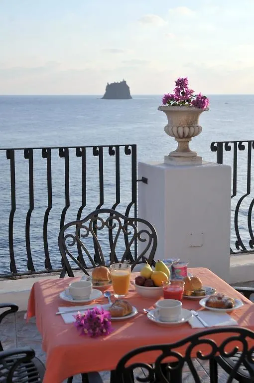 Hotel Villaggio Stromboli - Isola Di Stromboli